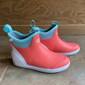 XTRATUF Deck Boots Coral size women’s 8